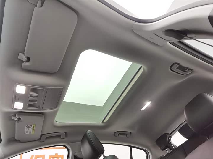 Фото 14 - Ford Focus