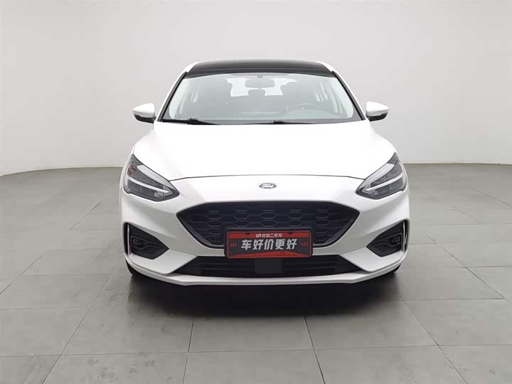 Фото 3 - Ford Focus