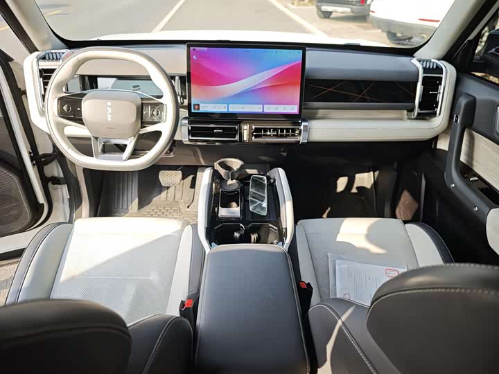 Фото 8 - Chery iCar 03