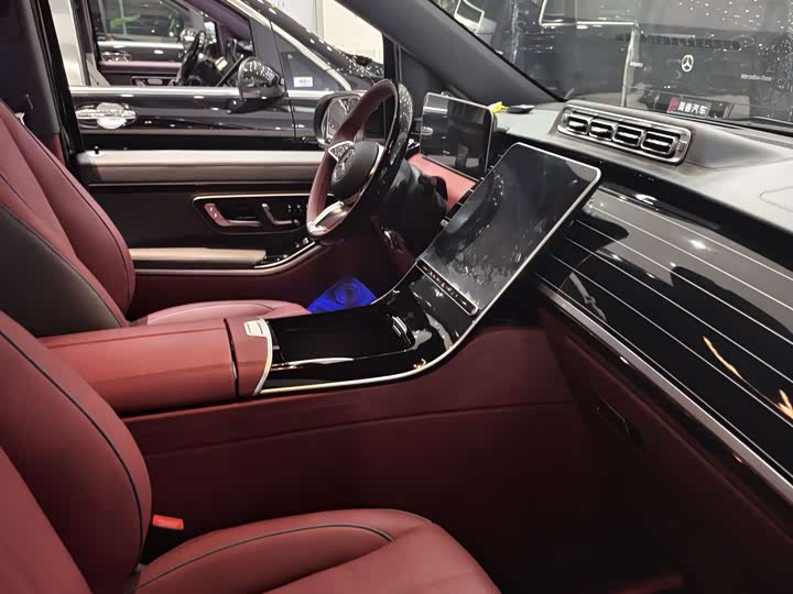 Фото 12 - Mercedes-Benz Vito