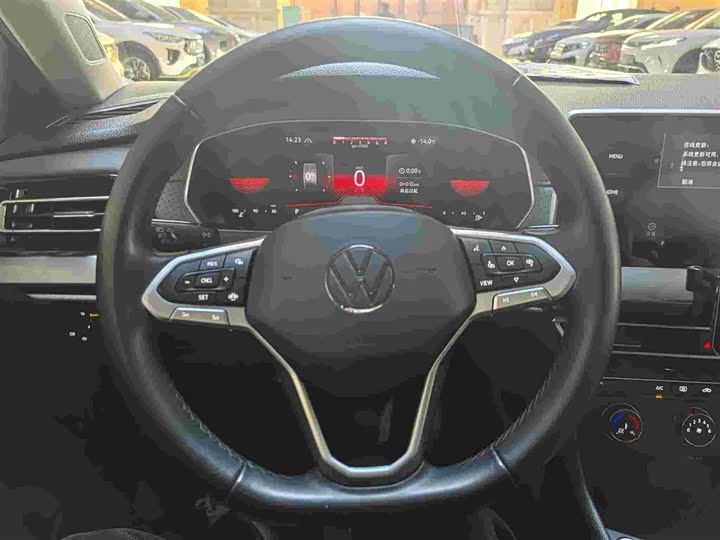 Фото 12 - Volkswagen Lavida