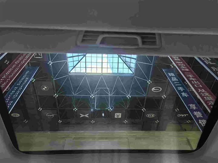 Фото 9 - Volkswagen Lavida