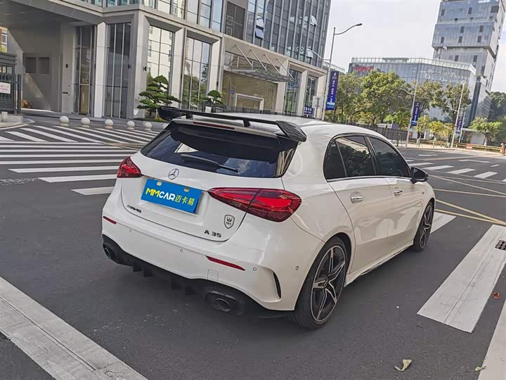 Фото 7 - Mercedes-Benz A-Class AMG