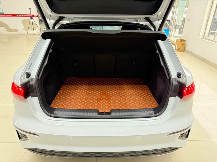 Фото 18 - Audi A3