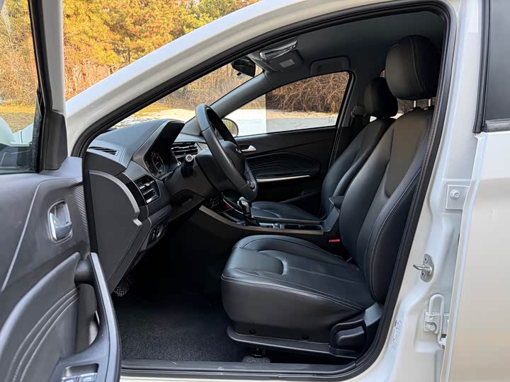 Фото 7 - Chery Tiggo 3x