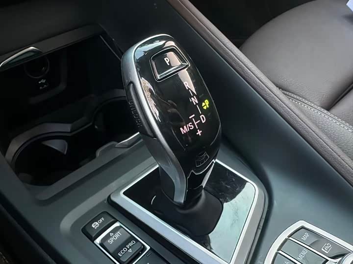 Фото 16 - BMW X1