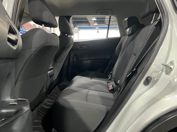 Фото 8 - Toyota Corolla Cross