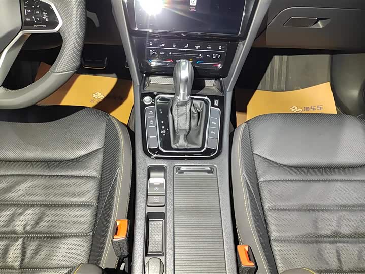 Фото 16 - Volkswagen CC