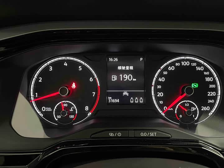 Фото 17 - Volkswagen Polo