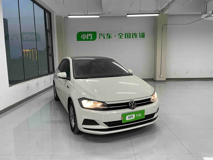 Фото 3 - Volkswagen Polo