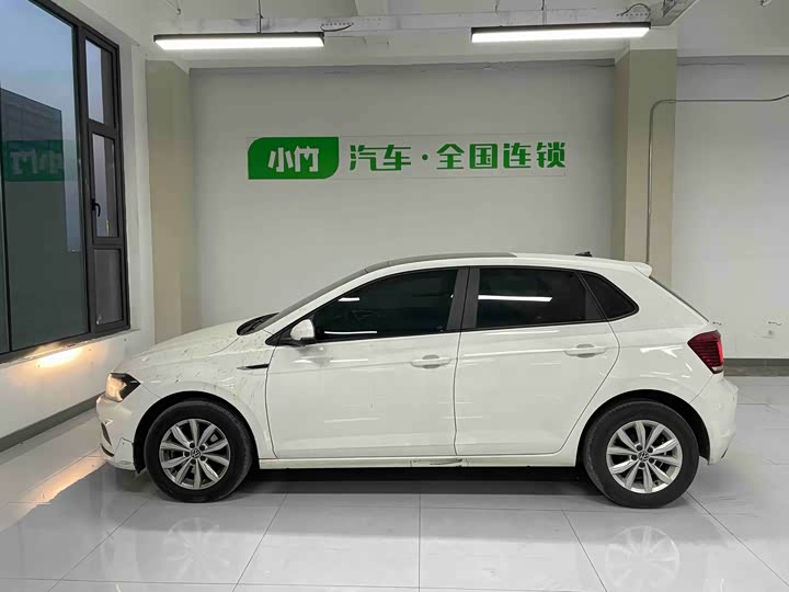 Фото 4 - Volkswagen Polo