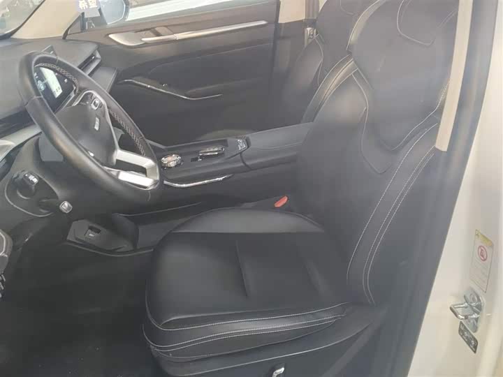 Фото 15 - Haval H6 Hybrid