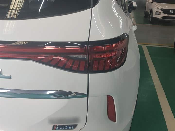 Фото 8 - Haval H6 Hybrid