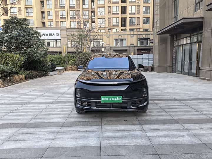 Фото 2 - LiXiang L8