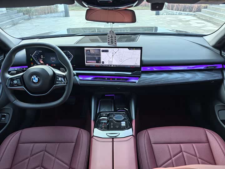 Фото 11 - BMW 5 Series