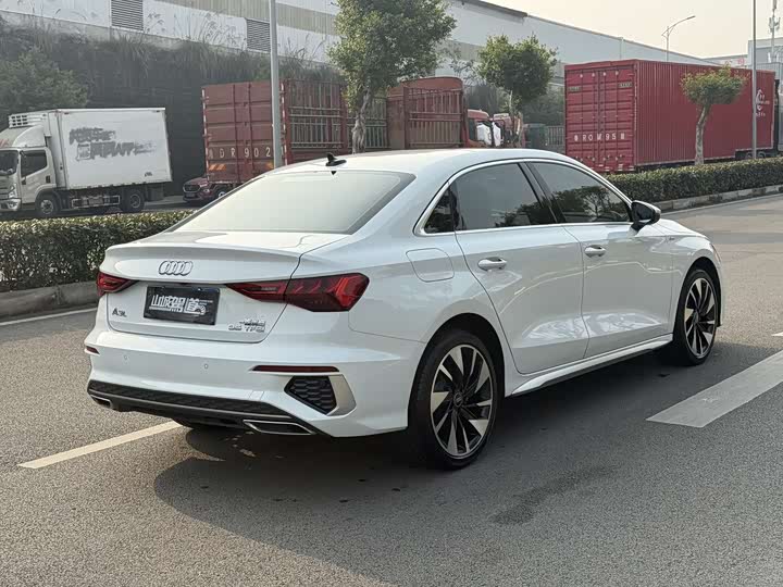 Фото 6 - Audi A3