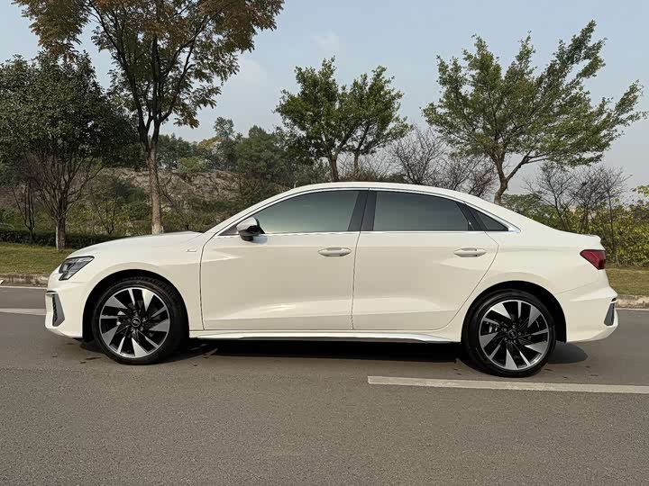 Фото 7 - Audi A3