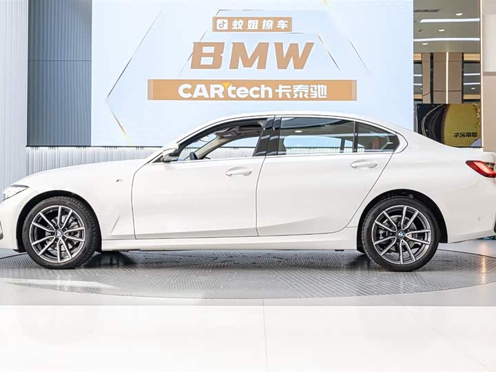 Фото 3 - BMW 3 Series