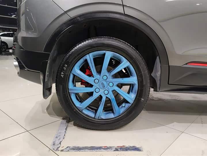 Фото 6 - Geely Coolray