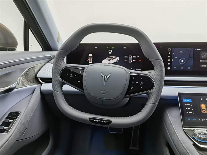 Фото 11 - Voyah Passion