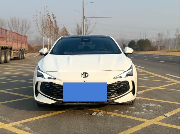 Фото 2 - MG Motor 7