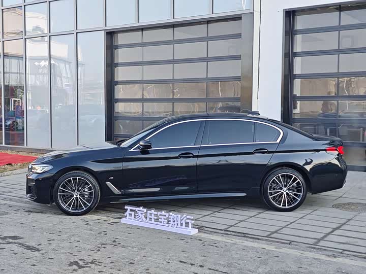 Фото 3 - BMW 5 Series