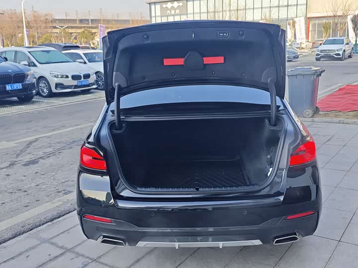 Фото 6 - BMW 5 Series