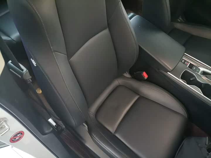 Фото 25 - Honda Accord