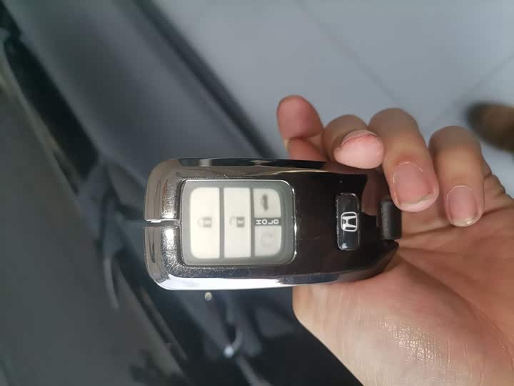 Фото 9 - Honda Accord