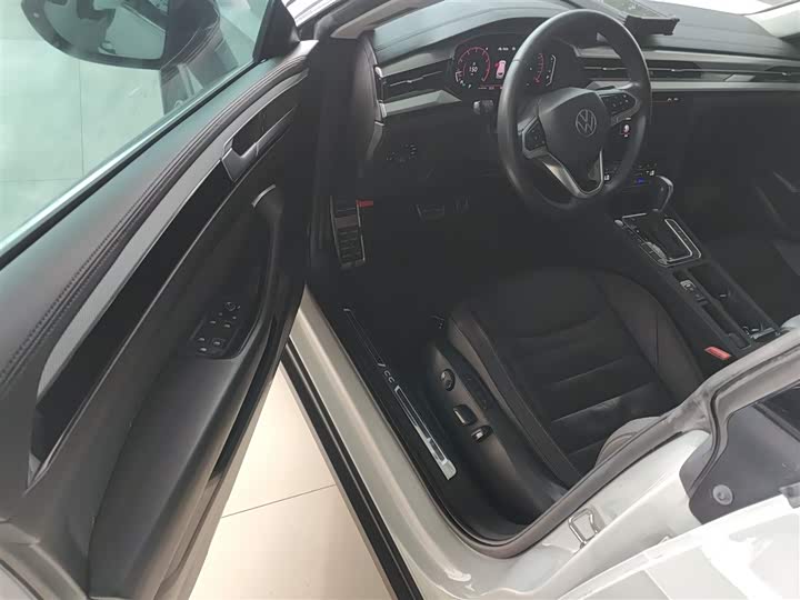 Фото 16 - Volkswagen CC