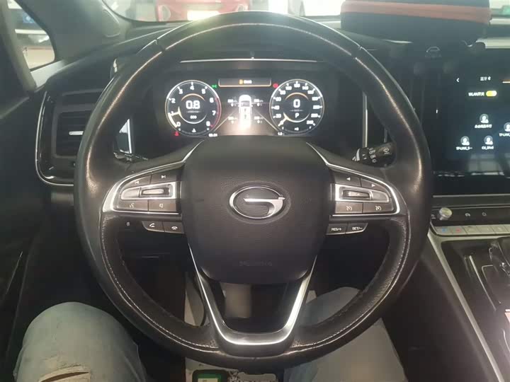 Фото 11 - GAC Trumpchi M8