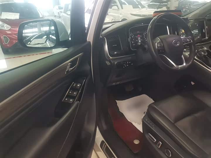 Фото 16 - GAC Trumpchi M8