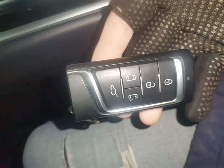 Фото 9 - GAC Trumpchi M8