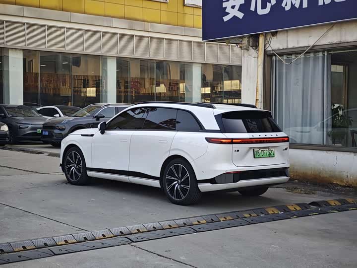 Фото 4 - XPeng G9