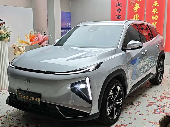 Фото 1 - Geely Galaxy L7