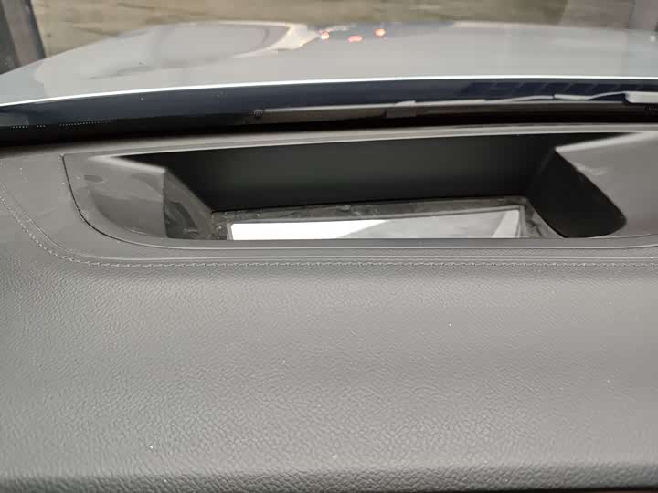 Фото 18 - Geely Galaxy L7