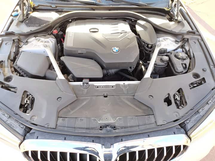 Фото 11 - BMW 5 Series