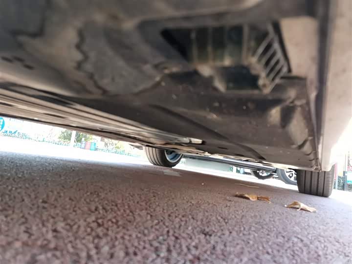 Фото 19 - BMW 5 Series