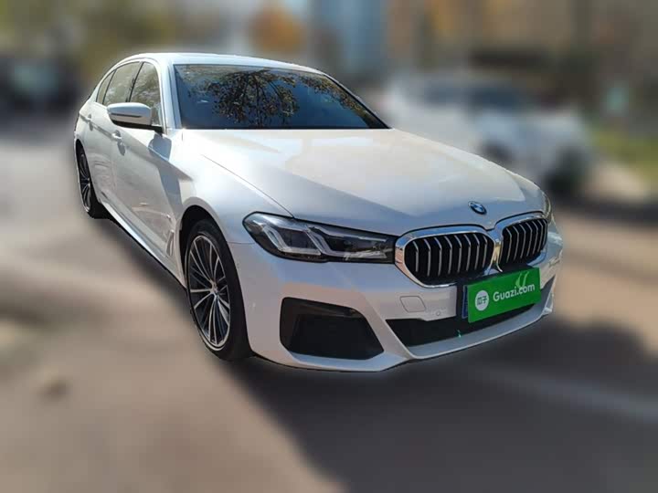 Фото 26 - BMW 5 Series