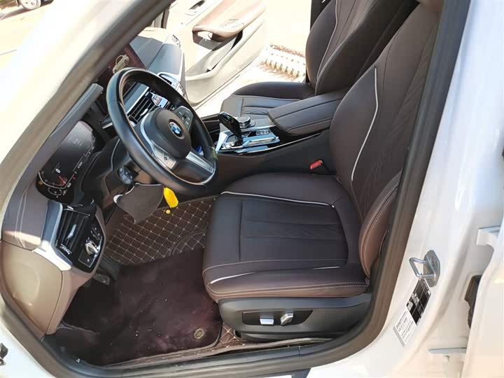 Фото 8 - BMW 5 Series