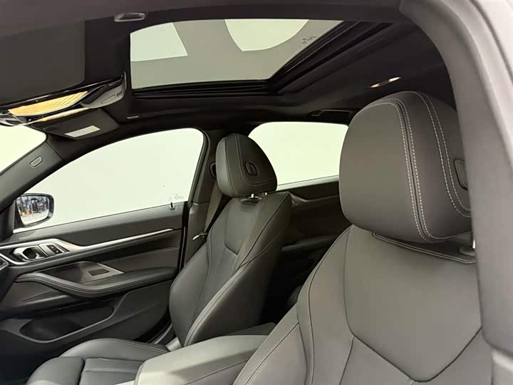 Фото 17 - BMW 4 Series