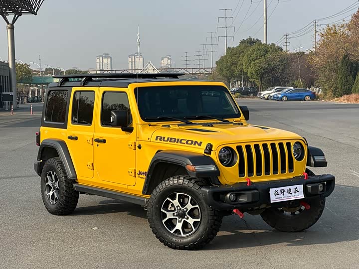 Фото 3 - Jeep Wrangler