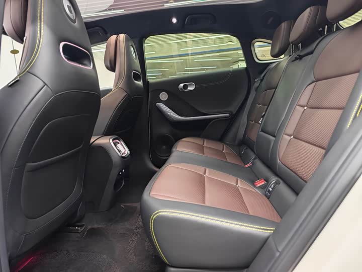 Фото 9 - Smart #3