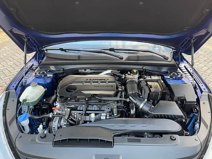 Фото 14 - Kia K5