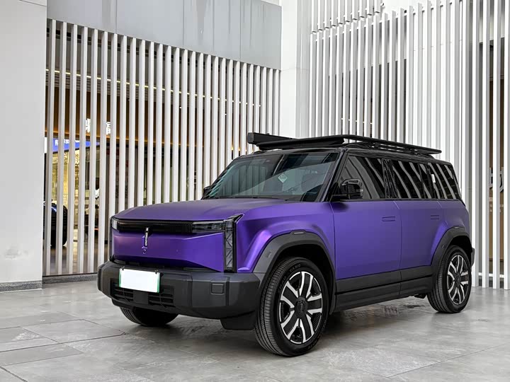 Фото 1 - Chery iCar 03