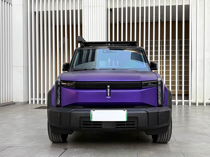 Фото 2 - Chery iCar 03