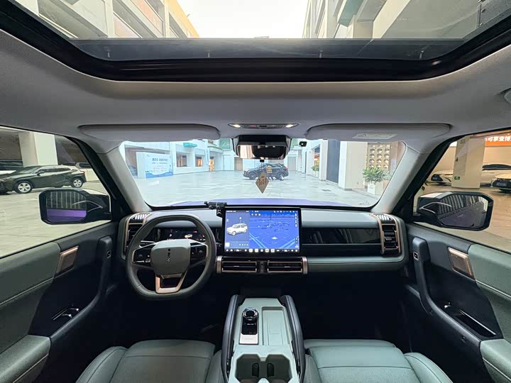 Фото 5 - Chery iCar 03