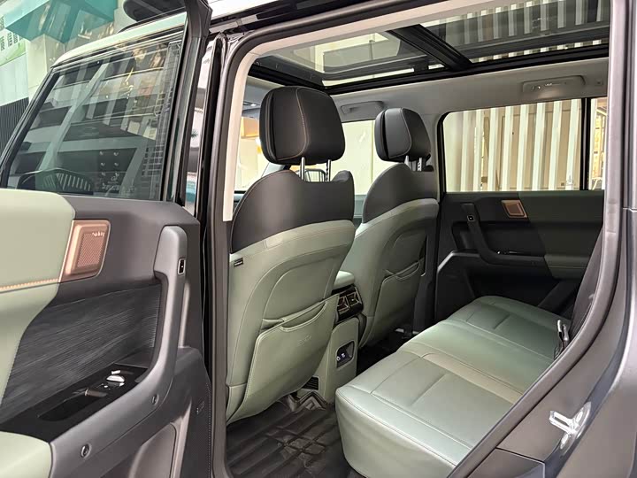 Фото 6 - Chery iCar 03