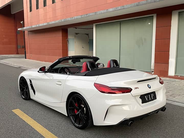 Фото 23 - BMW Z4