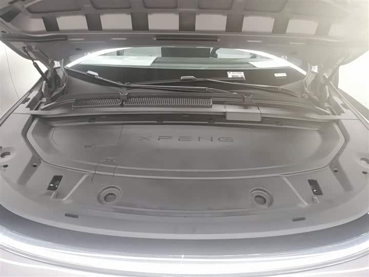 Фото 20 - XPeng G6